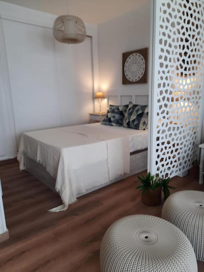 Fuengirola Apartment Carvajal Front Line Primera Linea Exterior photo